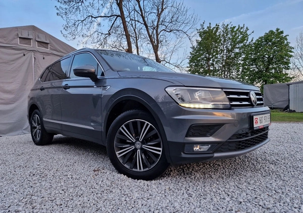 Volkswagen Tiguan Allspace cena 66999 przebieg: 199999, rok produkcji 2018 z Pasym małe 742